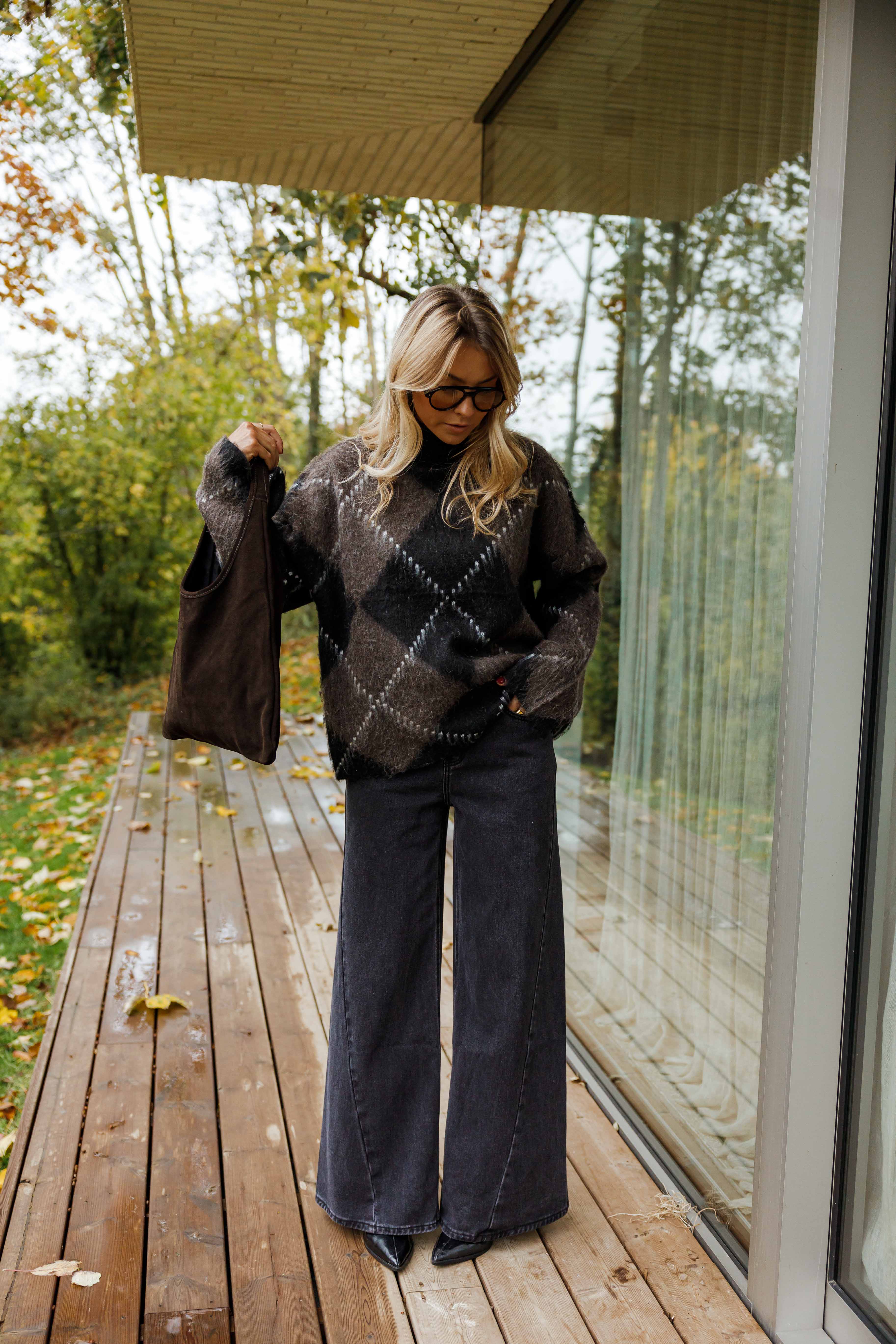 ELODIE CHECKERED KNIT SWEATER