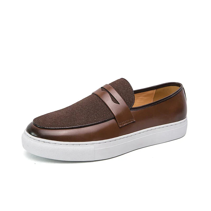 LUCCA SUEDE LOAFER