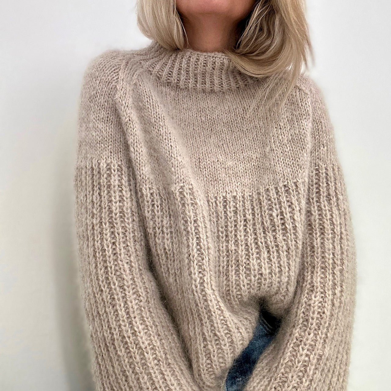AMARA BLISS SWEATER
